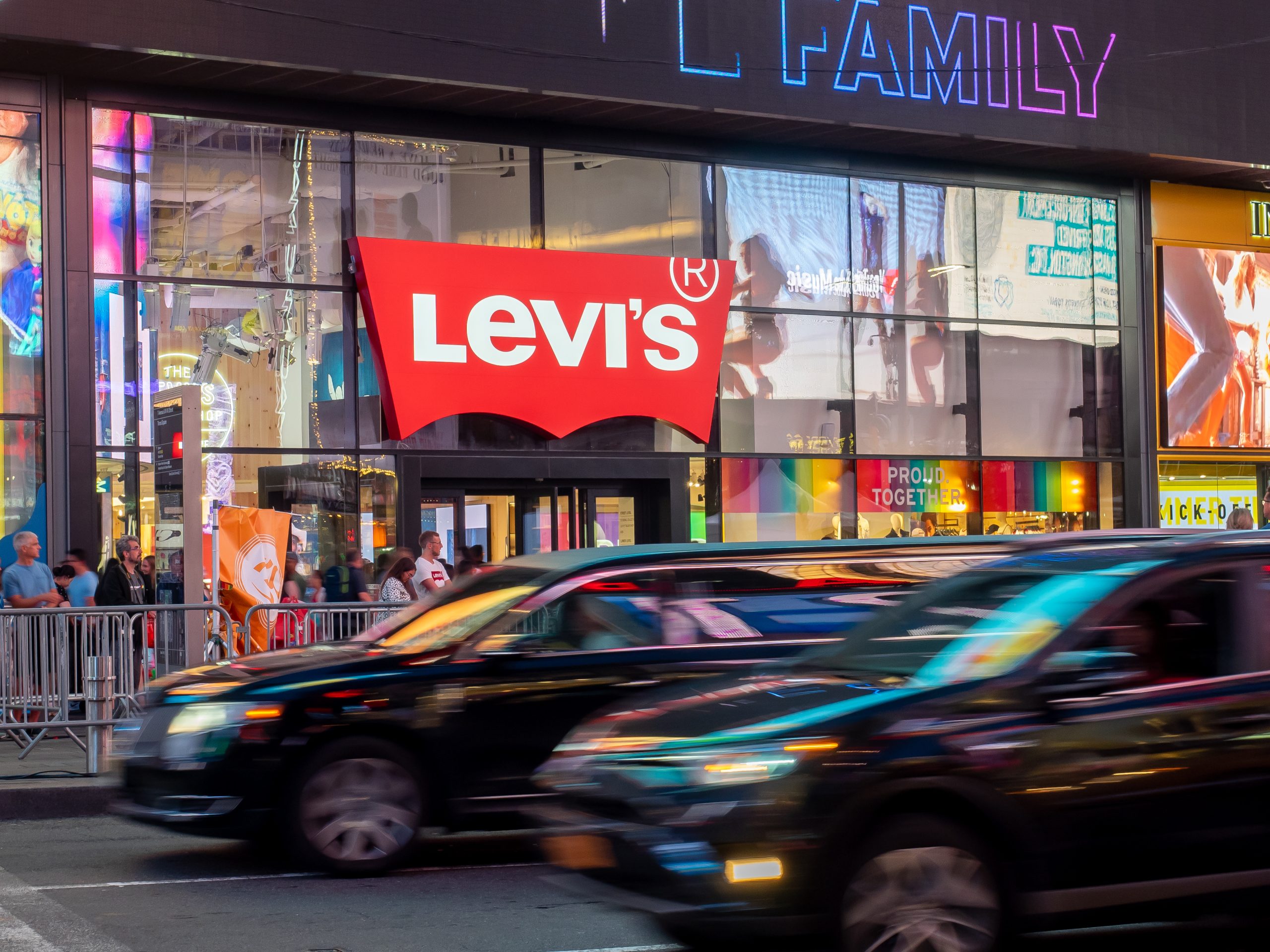 Levi's_Storefront